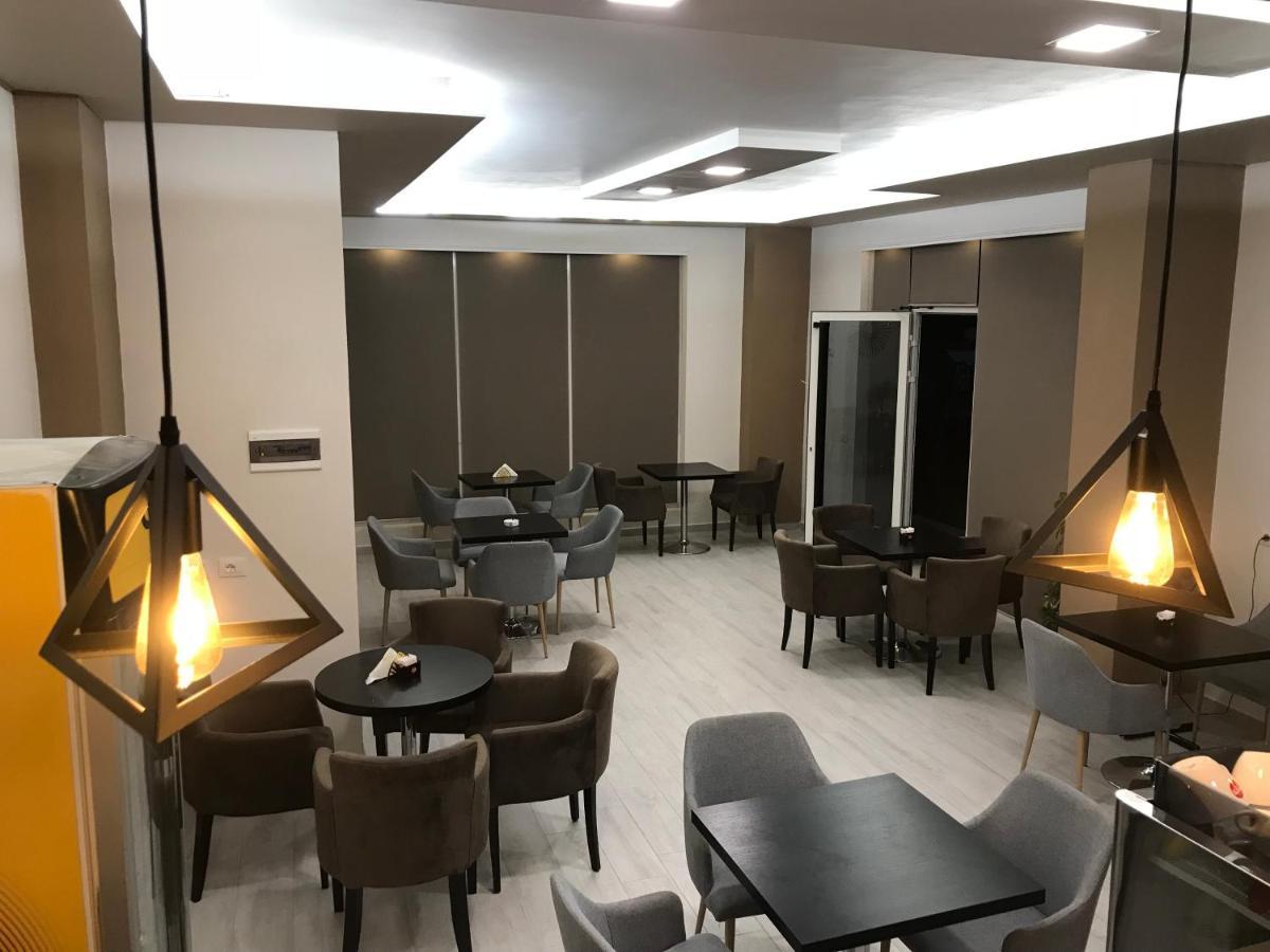Villa Dedej Durrës Buitenkant foto