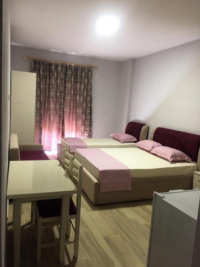 Villa Dedej Durrës Buitenkant foto
