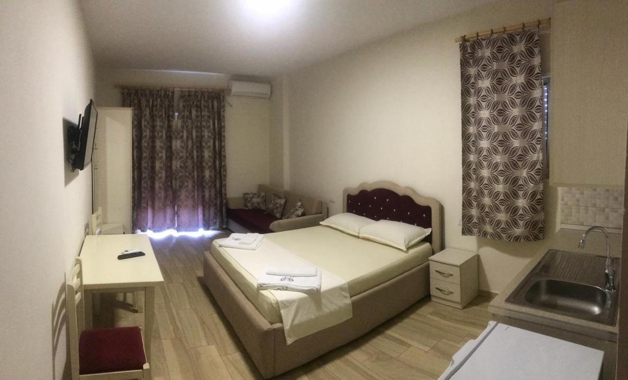 Villa Dedej Durrës Buitenkant foto
