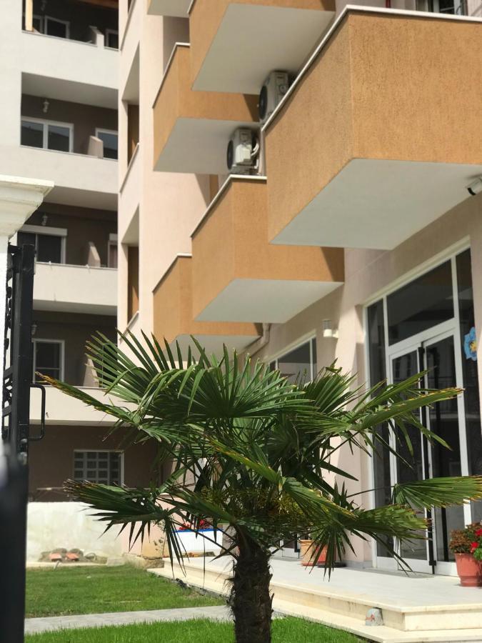 Villa Dedej Durrës Buitenkant foto